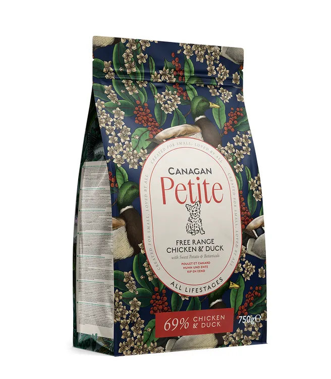 canagan-petite-bags-dry-food-mockup-web-optimised-chicken-duck-01-lr